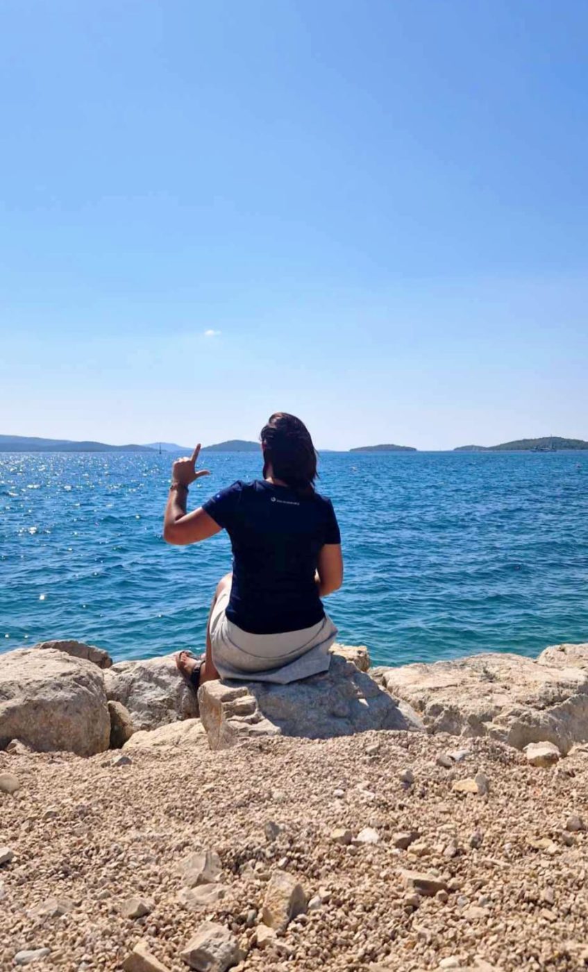 WhatsApp Image 2025-11-19 at 15.33.46 (10) WhatsApp Image 2025-11-19 at 15.33.46 (10)